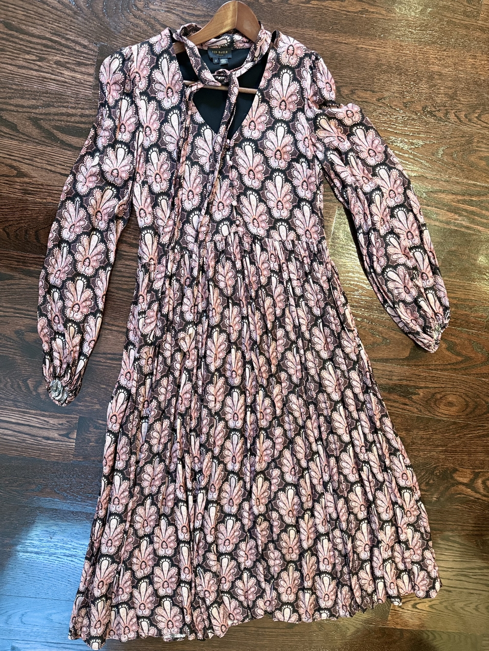 Ted BAKER size 2 Floral Tie-Neck Midi Dress in Pink and Black